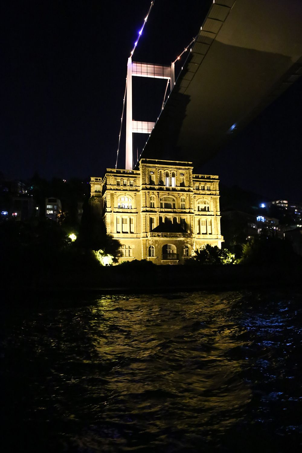 BOSPHORUS BOAT TRIP & IST. FESTIVAL CLOSING DINNER HOSTED BY ISTANBUL’74 & THE SETAI